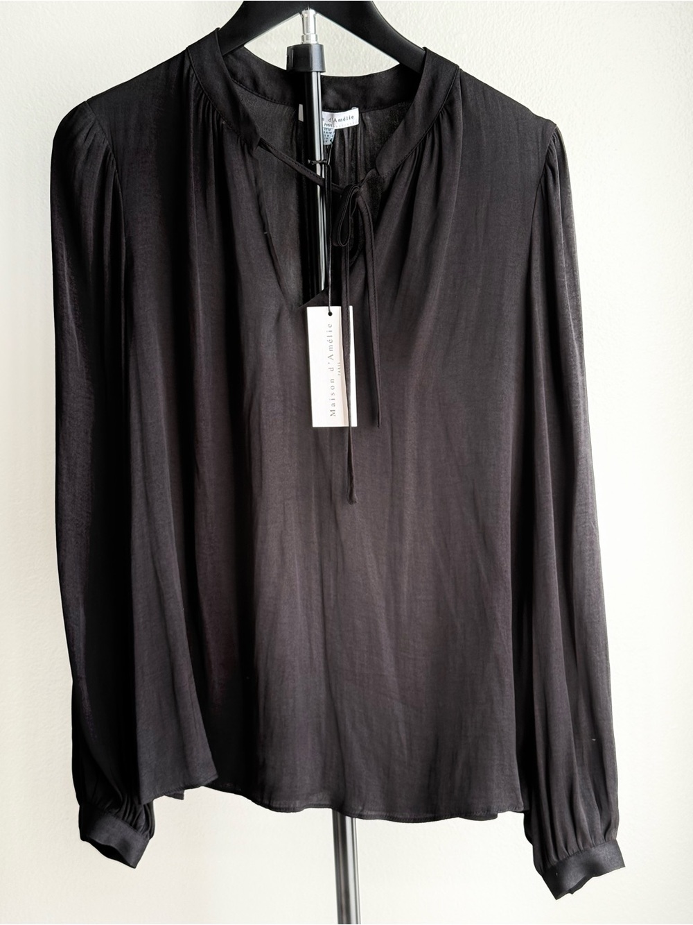 Maison d’ Amelie Paris Long-Sleeve Tie-Neck Blouse
